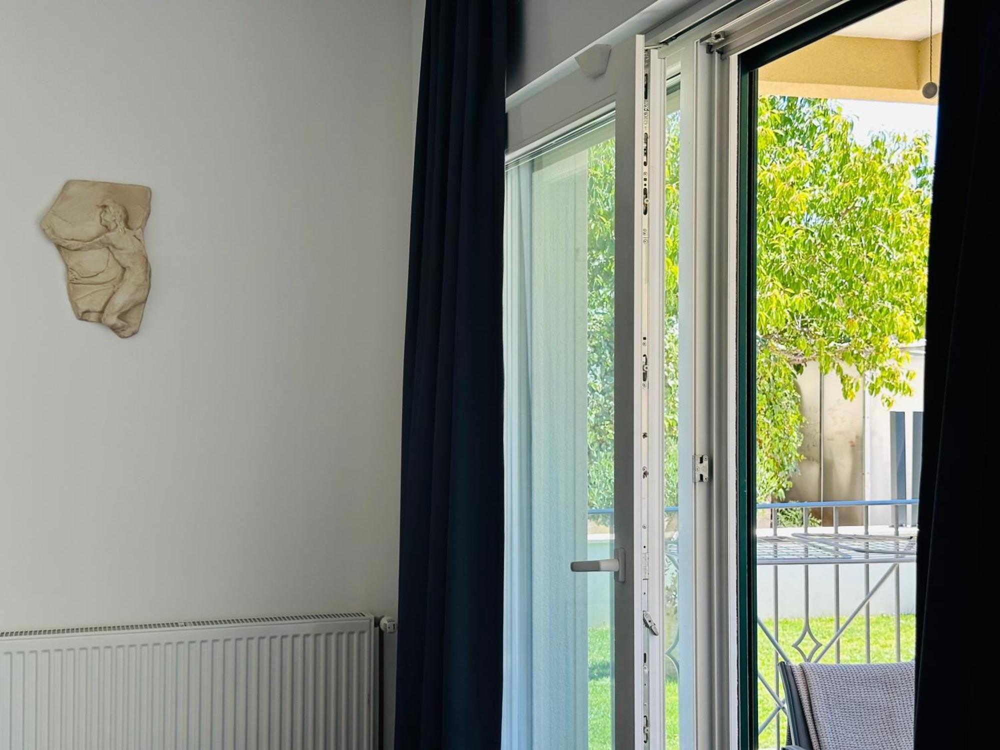 Vila Zrina - Apartmani Trogir Exterior photo