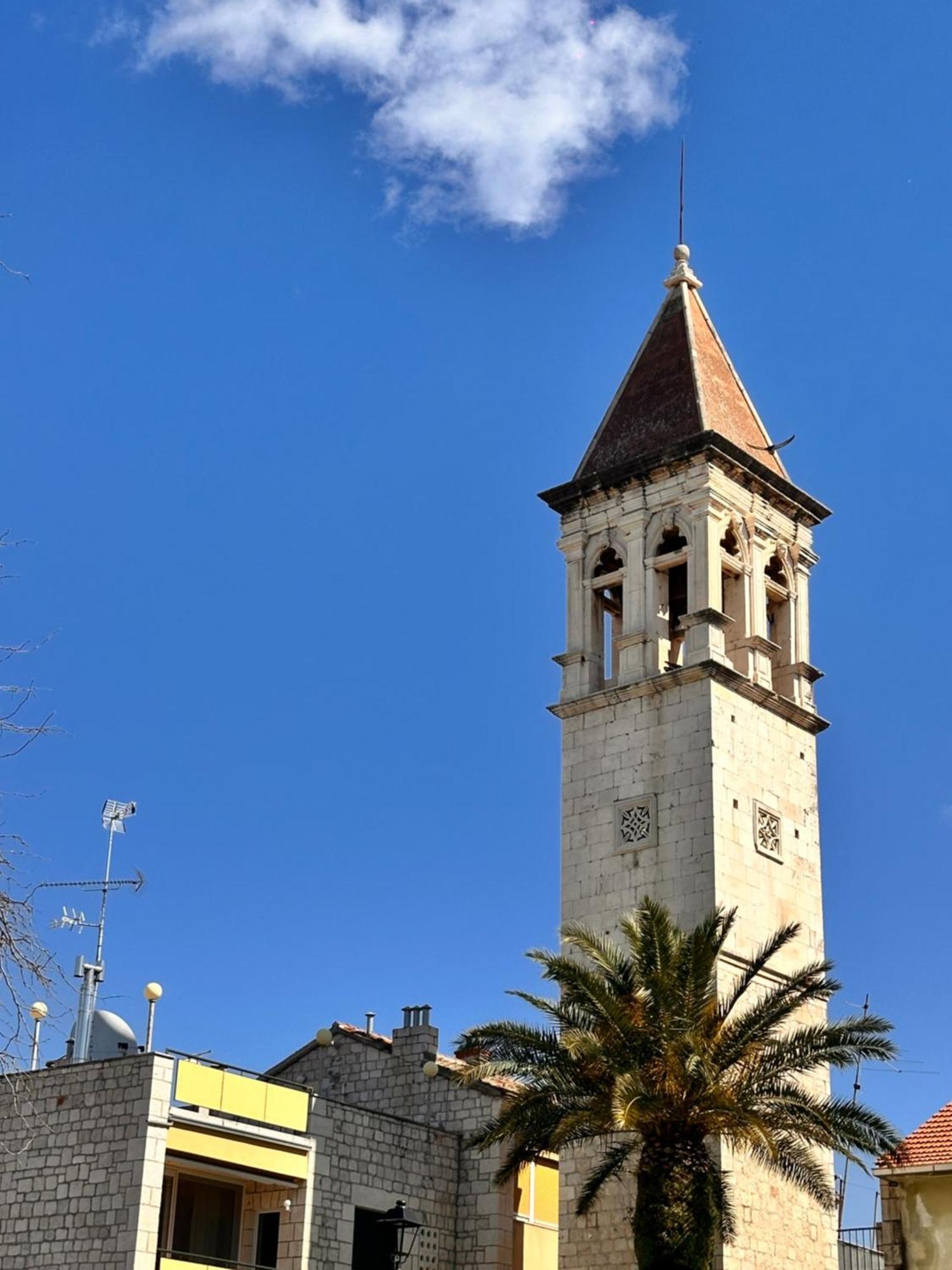 Vila Zrina - Apartmani Trogir Exterior photo